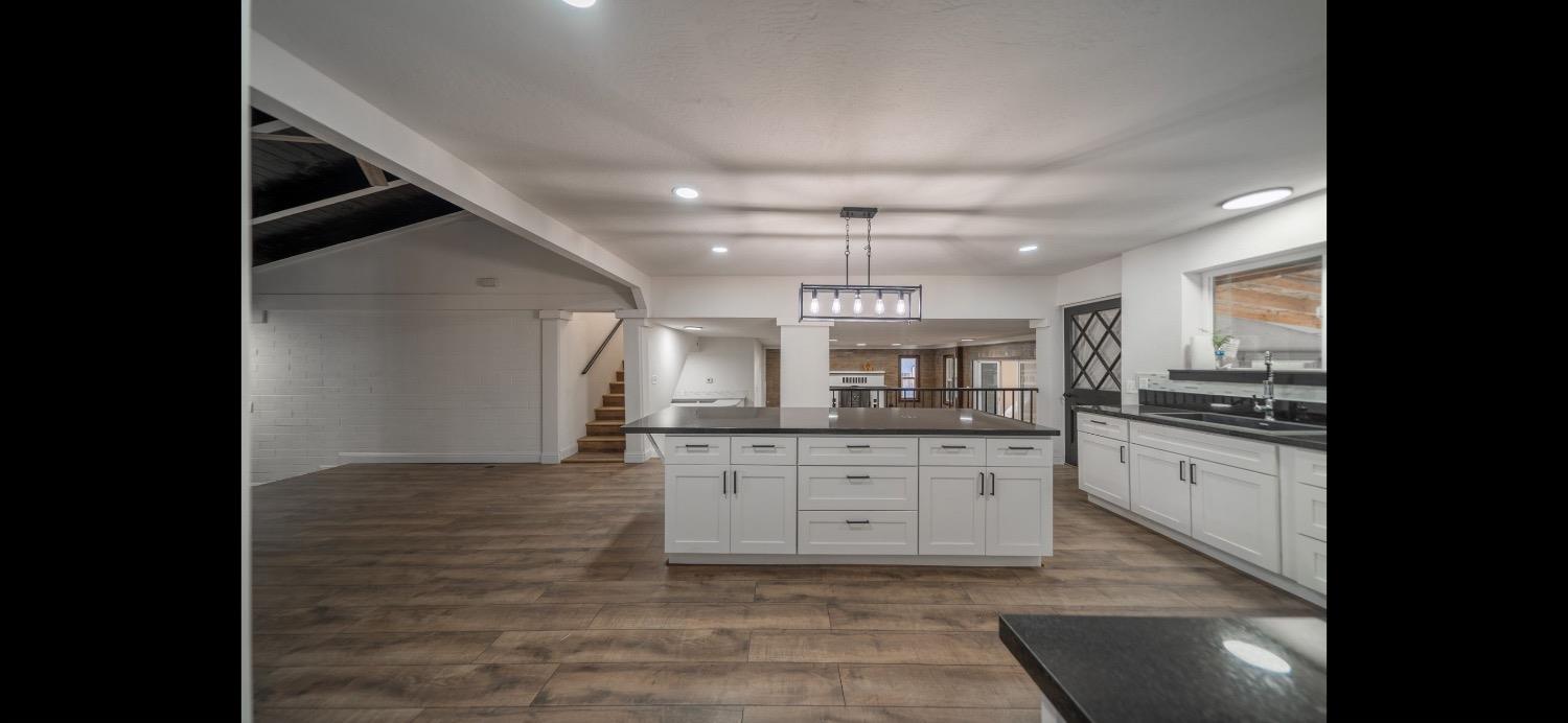 Detail Gallery Image 10 of 37 For 2408 Learned Ave, Stockton,  CA 95205 - 4 Beds | 3 Baths