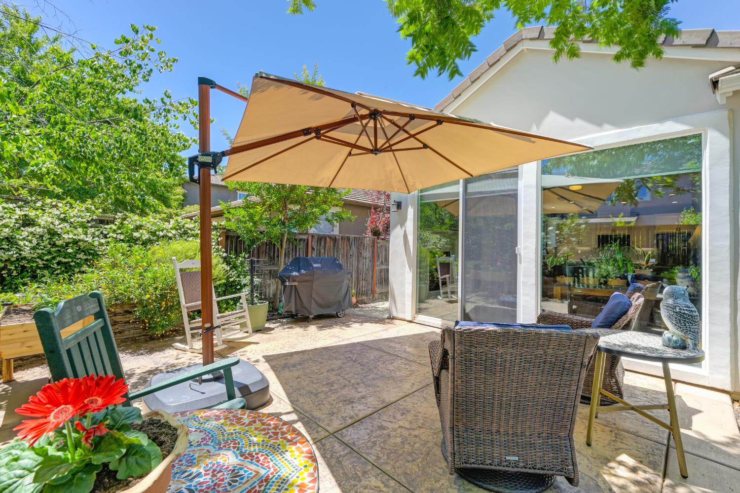 Detail Gallery Image 39 of 46 For 1123 Meredith Way, Folsom,  CA 95630 - 4 Beds | 2 Baths