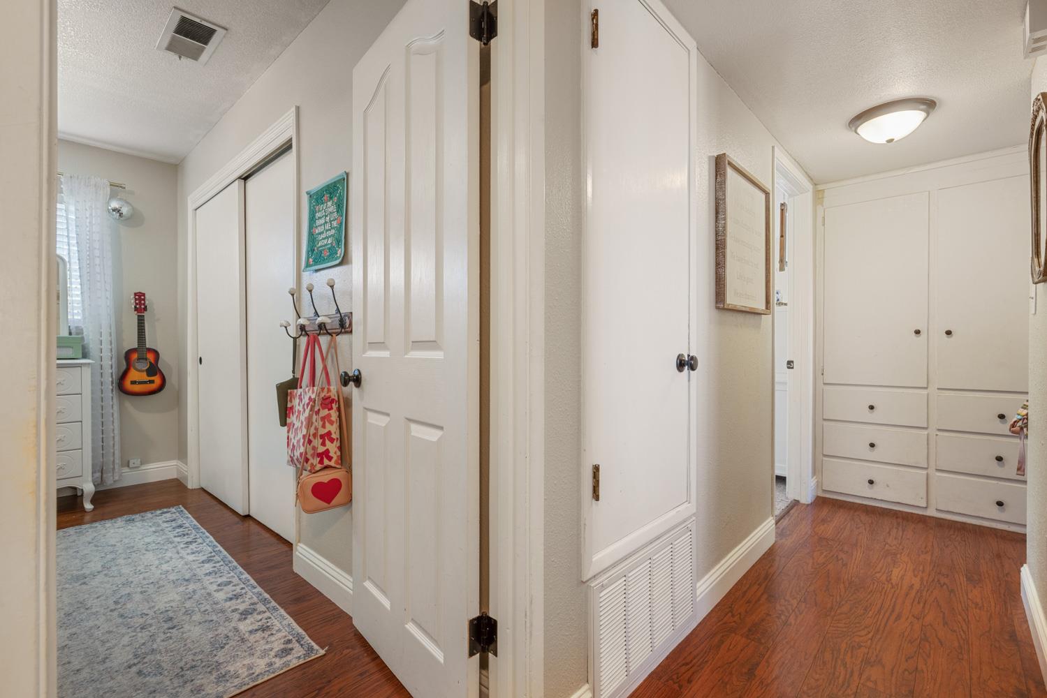 Detail Gallery Image 18 of 36 For 2365 E Marshall St, Turlock,  CA 95380 - 3 Beds | 2 Baths