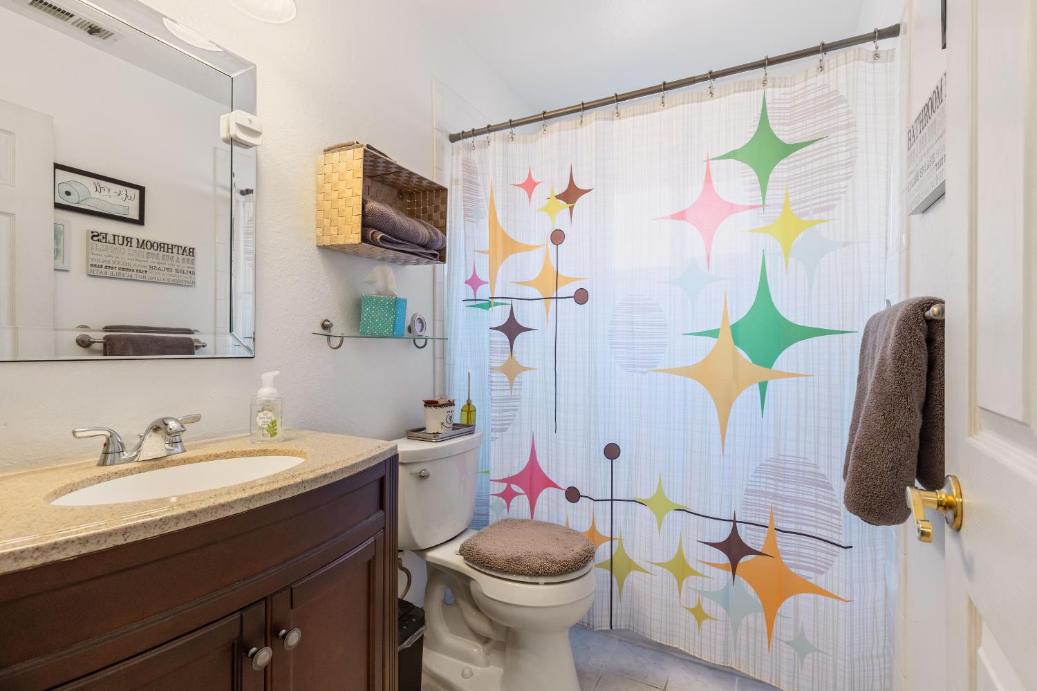 Detail Gallery Image 12 of 17 For 6527 Mel Ct, Citrus Heights,  CA 95610 - 3 Beds | 2 Baths
