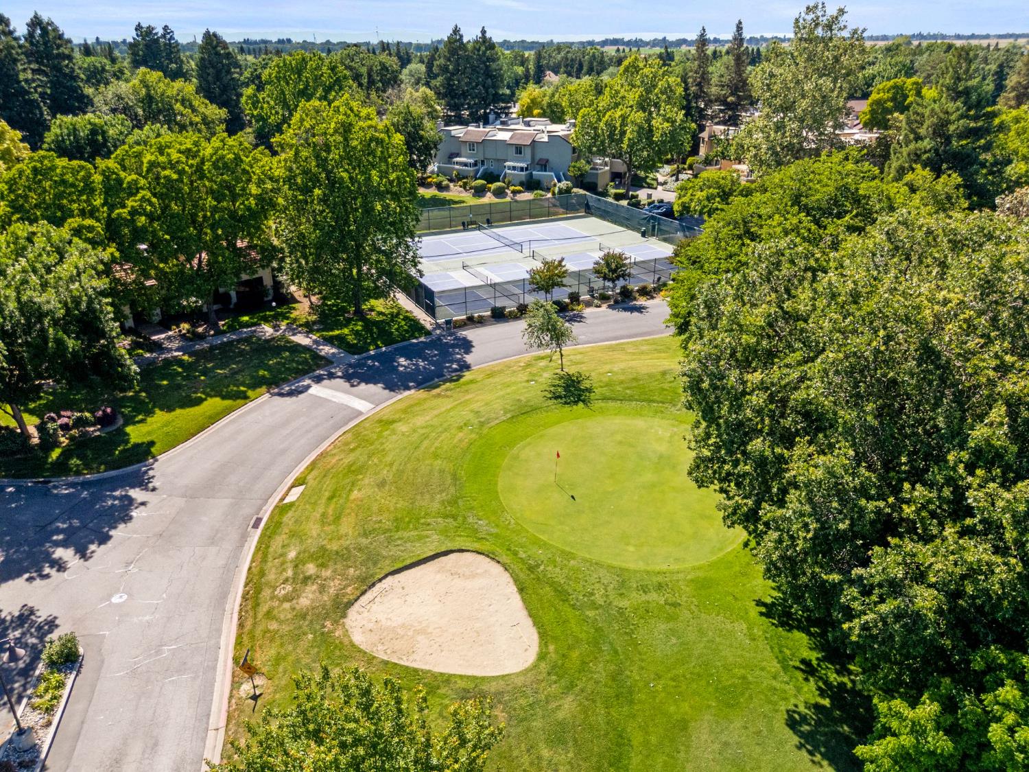 Detail Gallery Image 30 of 41 For 3124 Swallows Nest Dr, Sacramento,  CA 95833 - 2 Beds | 1/1 Baths
