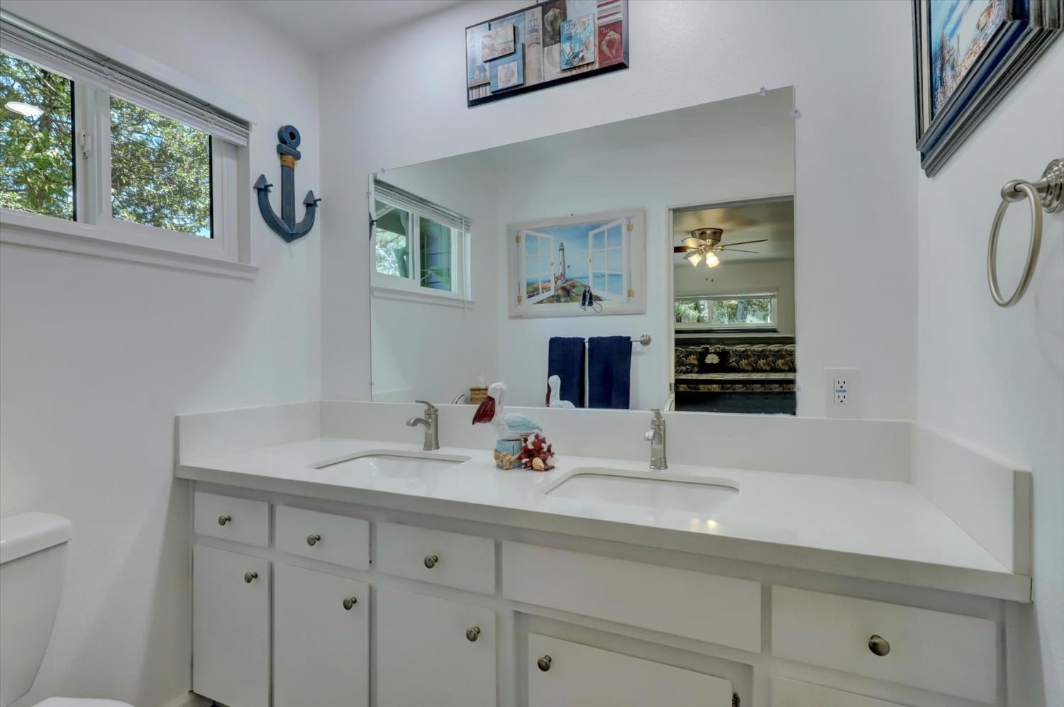 Detail Gallery Image 31 of 53 For 17730 Minnow Way, Penn Valley,  CA 95946 - 3 Beds | 2 Baths