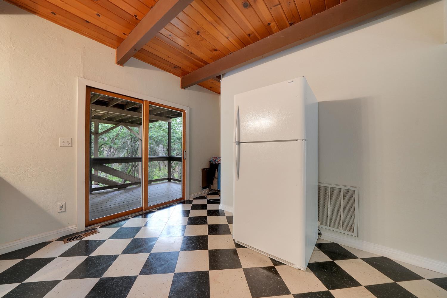 Detail Gallery Image 59 of 73 For 17640 Tannery Ln, Pine Grove,  CA 95665 - 3 Beds | 2 Baths