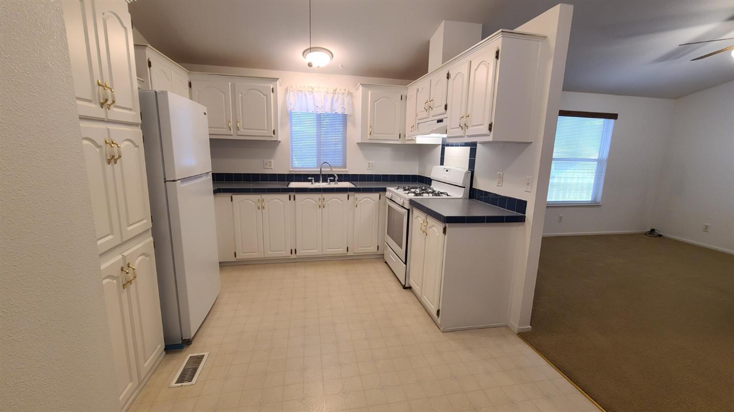 Detail Gallery Image 6 of 29 For 9461 State Highway 193 21, Placerville,  CA 95667 - 2 Beds | 1 Baths