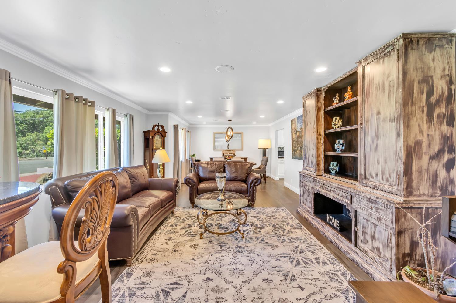 Detail Gallery Image 17 of 94 For 590 Kevington Ct, Sacramento,  CA 95864 - 4 Beds | 3/1 Baths