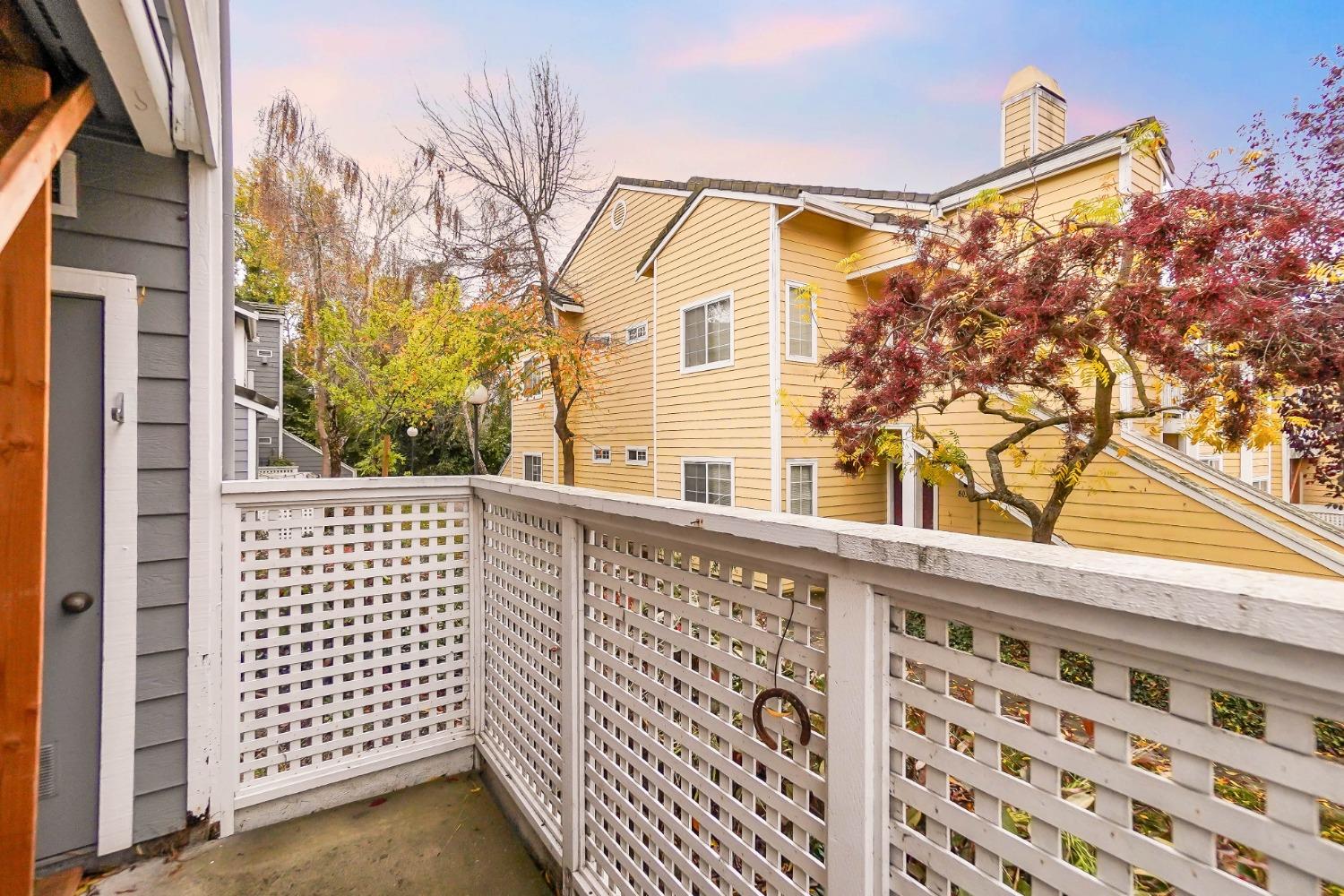 Detail Gallery Image 19 of 26 For 709 Waterford, Pinole,  CA 94564 - 2 Beds | 1 Baths