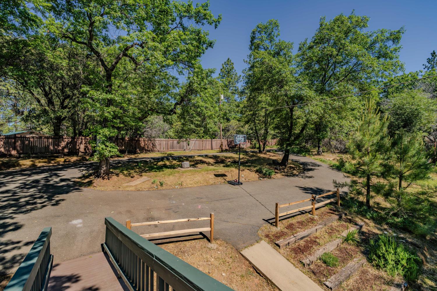 Detail Gallery Image 8 of 73 For 17640 Tannery Ln, Pine Grove,  CA 95665 - 3 Beds | 2 Baths