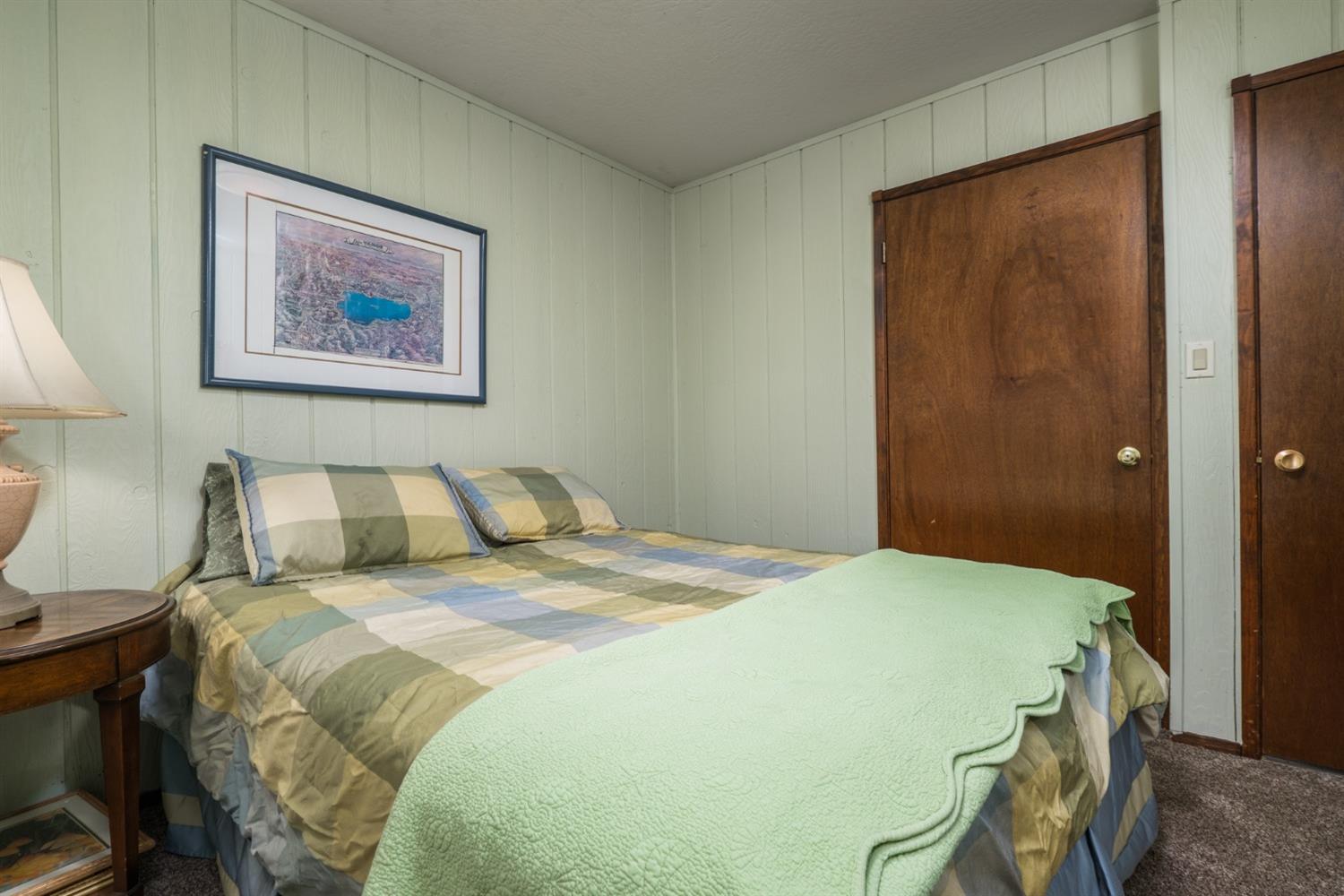Detail Gallery Image 28 of 44 For 1644 Crystal Air Dr, South Lake Tahoe,  CA 96150 - 3 Beds | 1/1 Baths