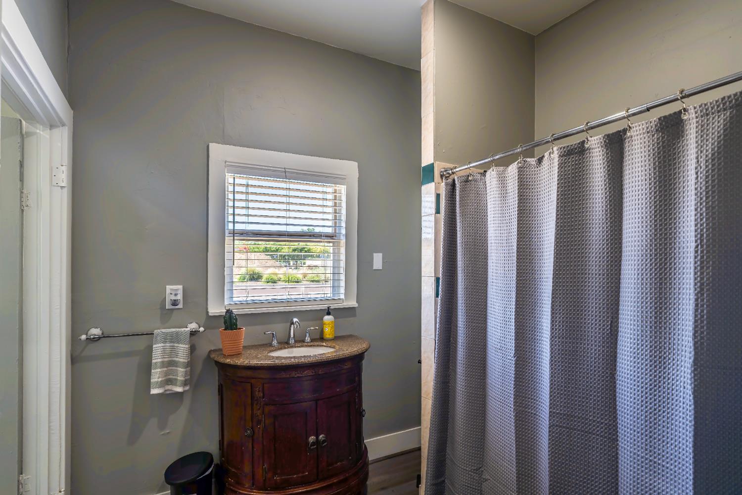 Detail Gallery Image 28 of 33 For 19435 East St, Woodland,  CA 95776 - – Beds | – Baths