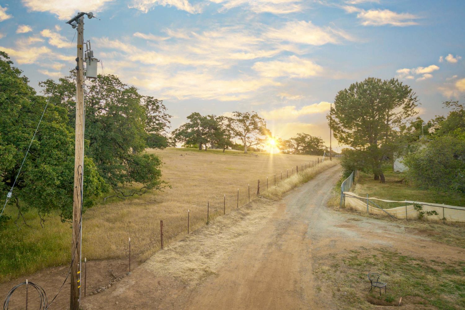Edgehill Way, Marysville, California image 21
