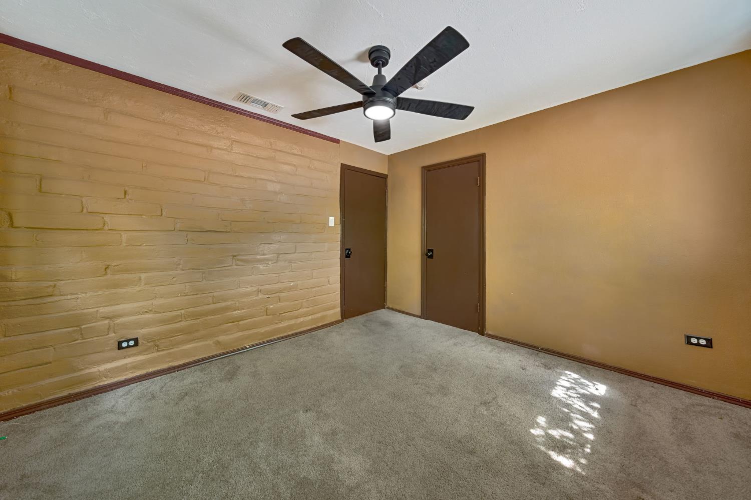 Detail Gallery Image 16 of 32 For 1660 La Playa Way, Sacramento,  CA 95864 - 3 Beds | 1 Baths