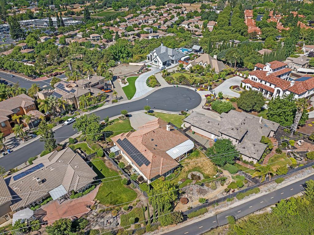 Detail Gallery Image 13 of 76 For 512 Fort Rock Ct, Folsom,  CA 95630 - 4 Beds | 3 Baths