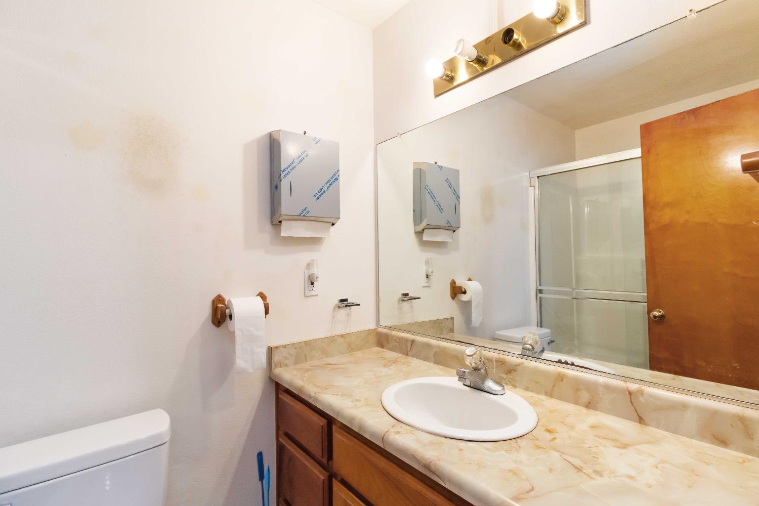 Detail Gallery Image 32 of 35 For 780 Teakwood Dr, Yuba City,  CA 95991 - 4 Beds | 3 Baths