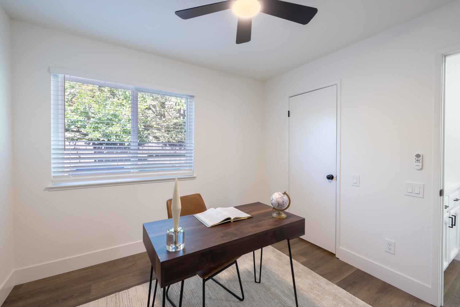 Detail Gallery Image 33 of 45 For 1505 Danica Way, Sacramento,  CA 95833 - 3 Beds | 2 Baths