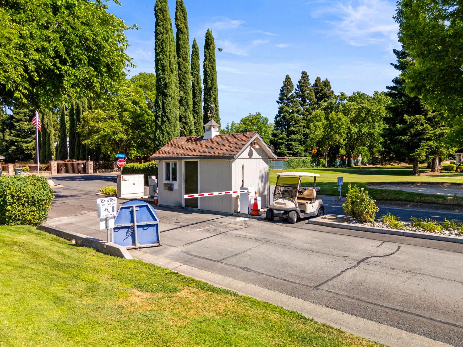 Detail Gallery Image 32 of 41 For 3124 Swallows Nest Dr, Sacramento,  CA 95833 - 2 Beds | 1/1 Baths