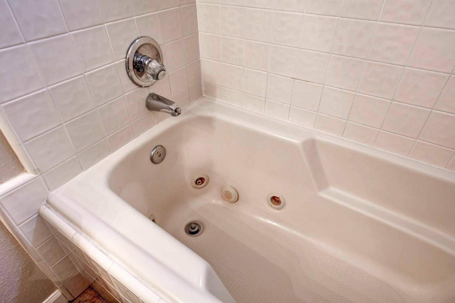 Detail Gallery Image 40 of 51 For 821 Farrell Pl, Woodland,  CA 95695 - 3 Beds | 2/1 Baths