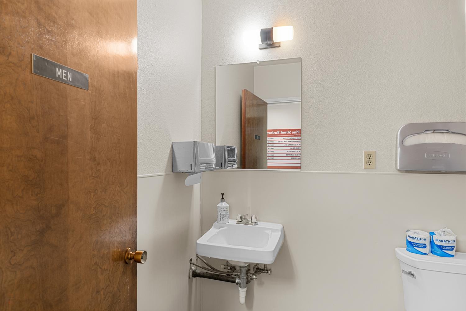 Detail Gallery Image 29 of 33 For 420 W Pine St, Lodi,  CA 95240 - – Beds | – Baths