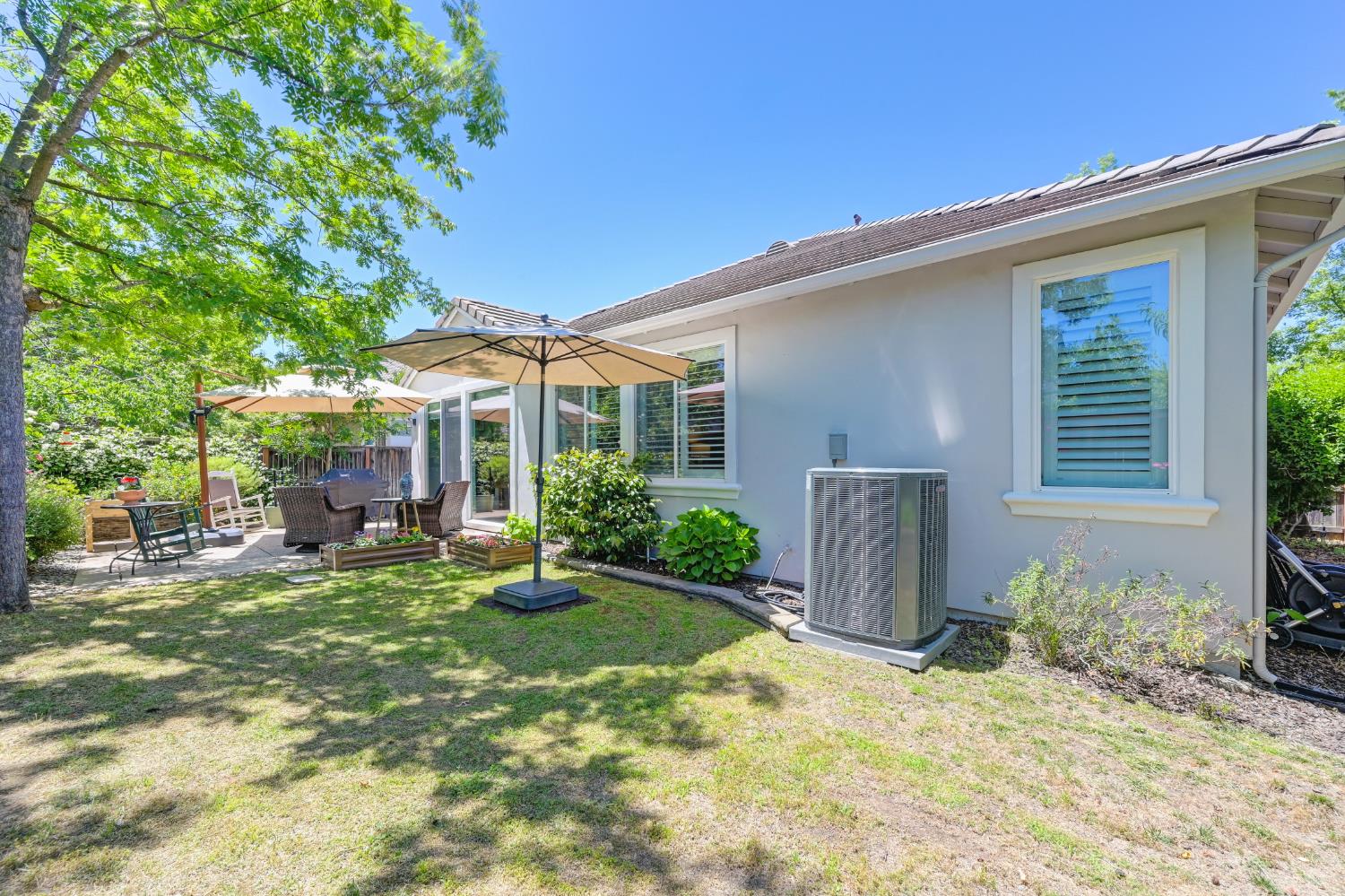 Detail Gallery Image 43 of 46 For 1123 Meredith Way, Folsom,  CA 95630 - 4 Beds | 2 Baths