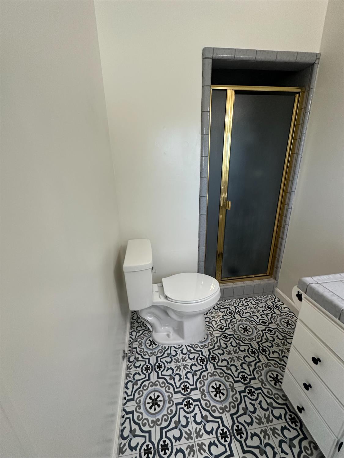Detail Gallery Image 25 of 44 For 7969 Glenbar Way, Fair Oaks,  CA 95628 - 4 Beds | 2/1 Baths