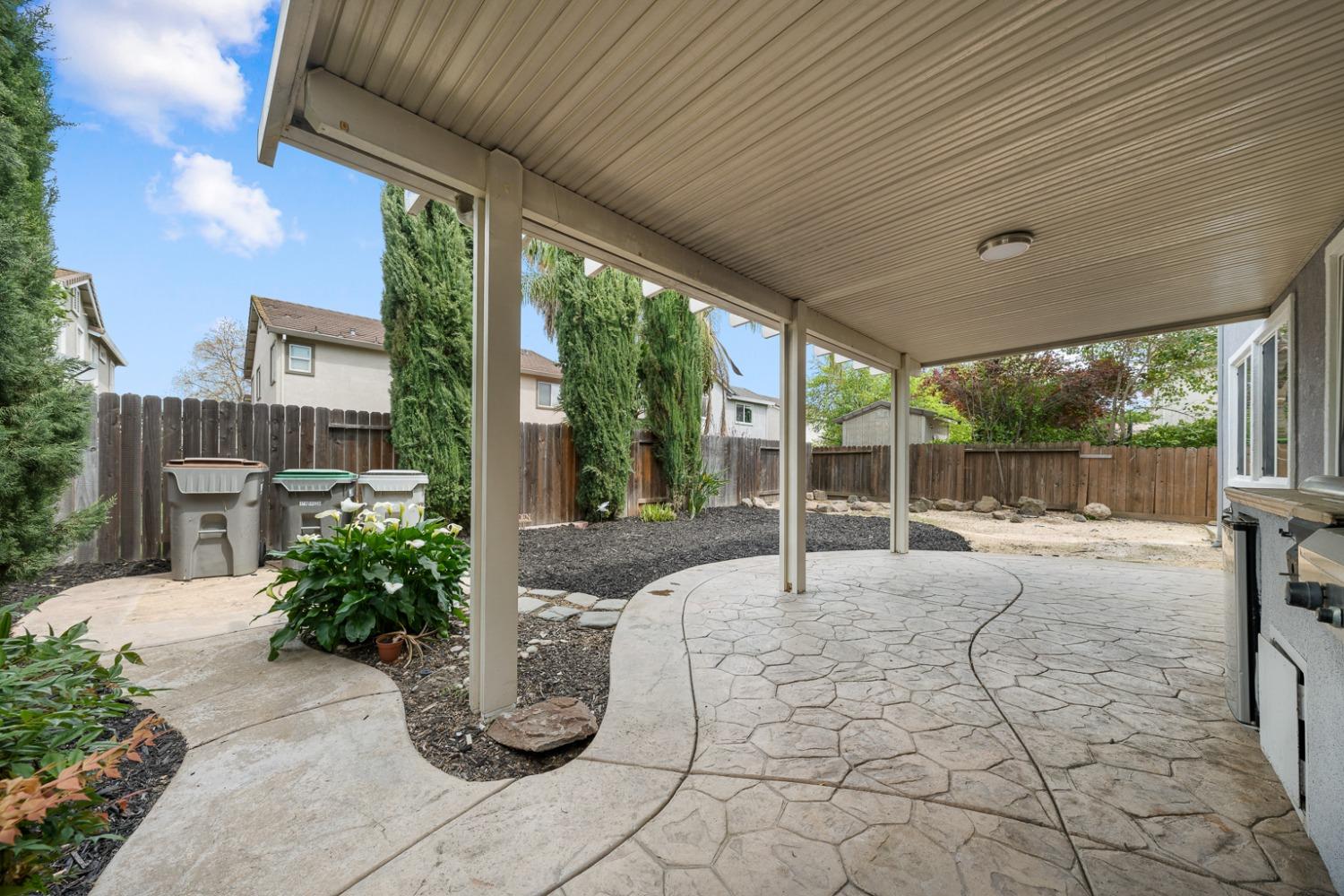 Detail Gallery Image 36 of 54 For 1510 Cedarbrook Rd, West Sacramento,  CA 95691 - 4 Beds | 3 Baths