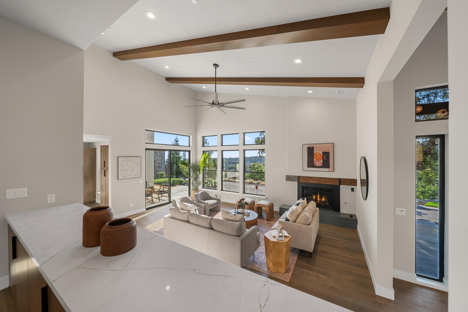 Detail Gallery Image 24 of 39 For 1700 Ridgeview Cir, Auburn,  CA 95603 - 4 Beds | 3/1 Baths