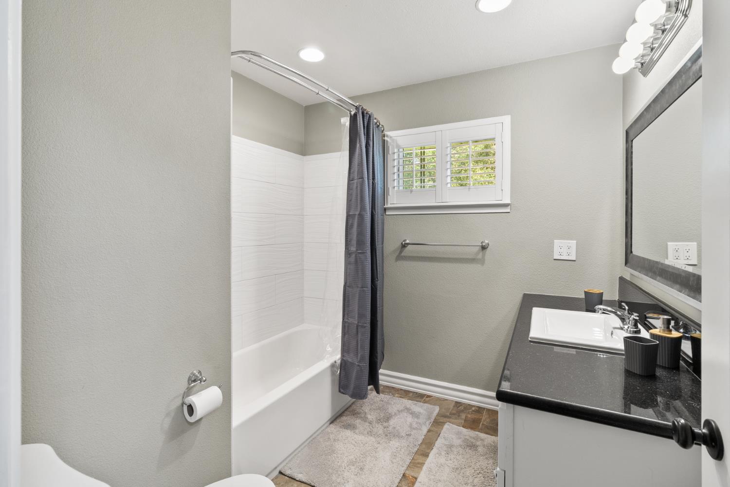 Detail Gallery Image 33 of 78 For 7332 West Ln, Granite Bay,  CA 95746 - 3 Beds | 2 Baths