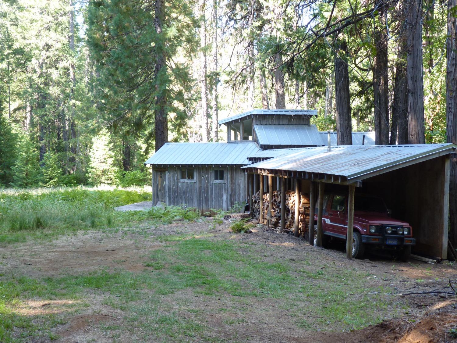 Detail Gallery Image 35 of 58 For 14138 La Porte Rd, Strawberry Valley,  CA 95981 - 2 Beds | 2/1 Baths