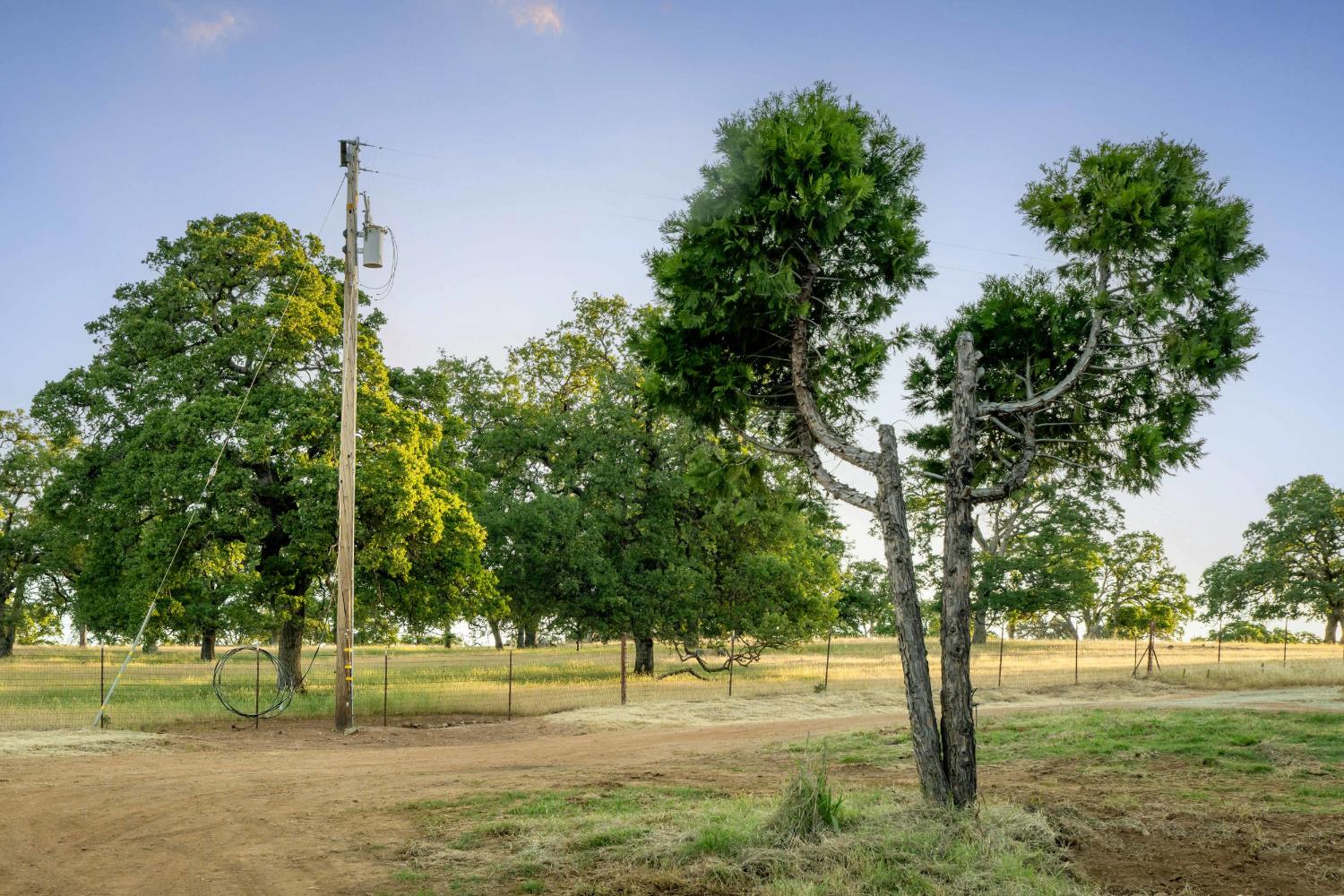 Edgehill Way, Marysville, California image 4