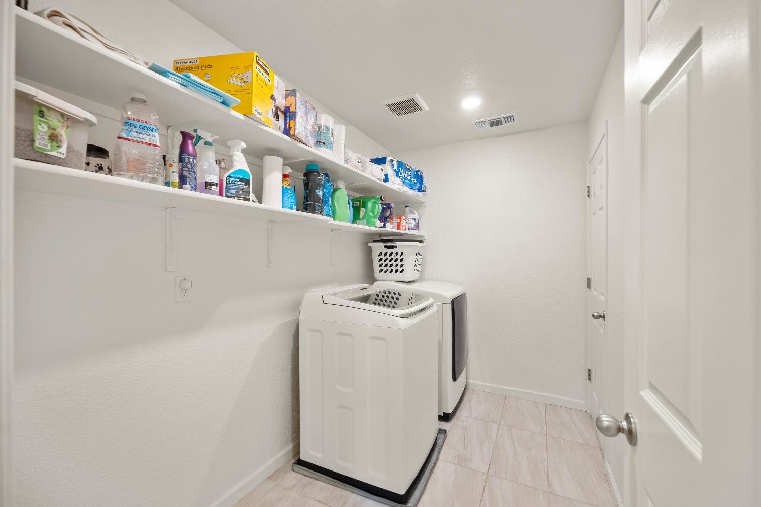 Detail Gallery Image 32 of 55 For 257 Bywell Bridge Cir, Sacramento,  CA 95823 - 3 Beds | 2/1 Baths