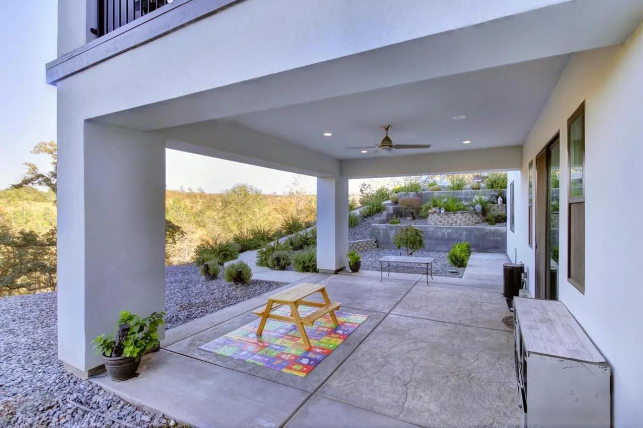 Detail Gallery Image 18 of 27 For 590 Columbia Dam Rd, Newcastle,  CA 95658 - 5 Beds | 5/1 Baths