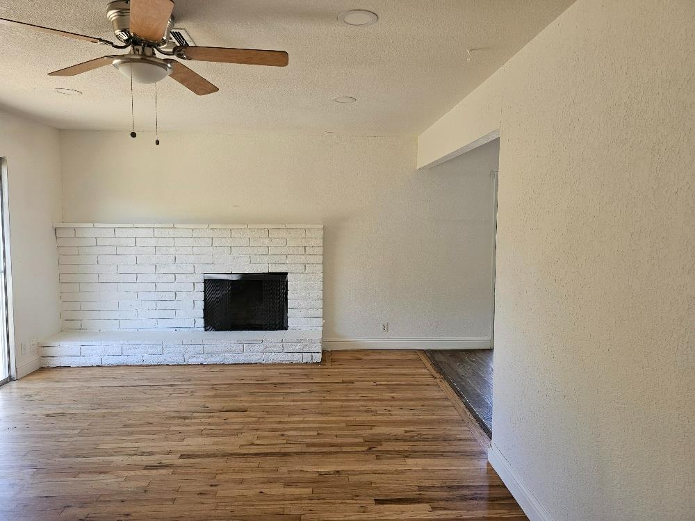Detail Gallery Image 4 of 15 For 811 San Miguel Ave, Stockton,  CA 95210 - 3 Beds | 2 Baths