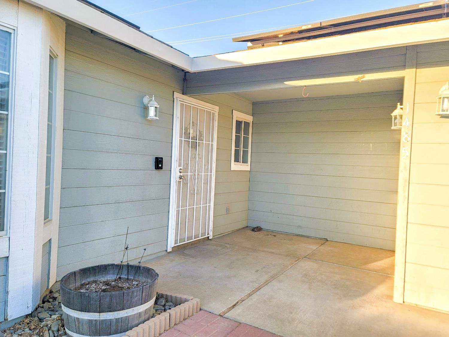 Detail Gallery Image 6 of 30 For 1485 Hansen Ave, Merced,  CA 95340 - 3 Beds | 2 Baths