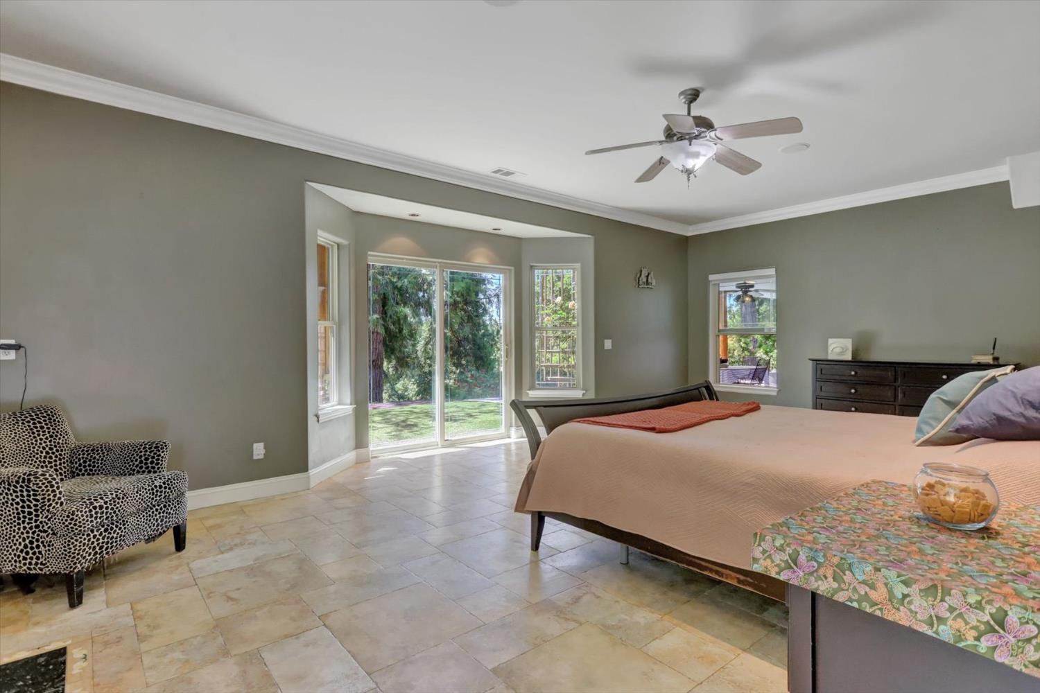 Kensington Kourt, Grass Valley, California image 22