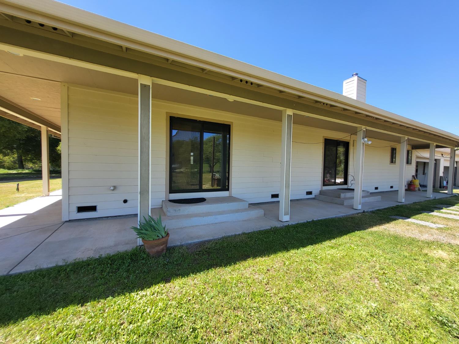 Detail Gallery Image 5 of 56 For 10093 Bailinquick Rd, Angels Camp,  CA 95222 - 3 Beds | 2/1 Baths