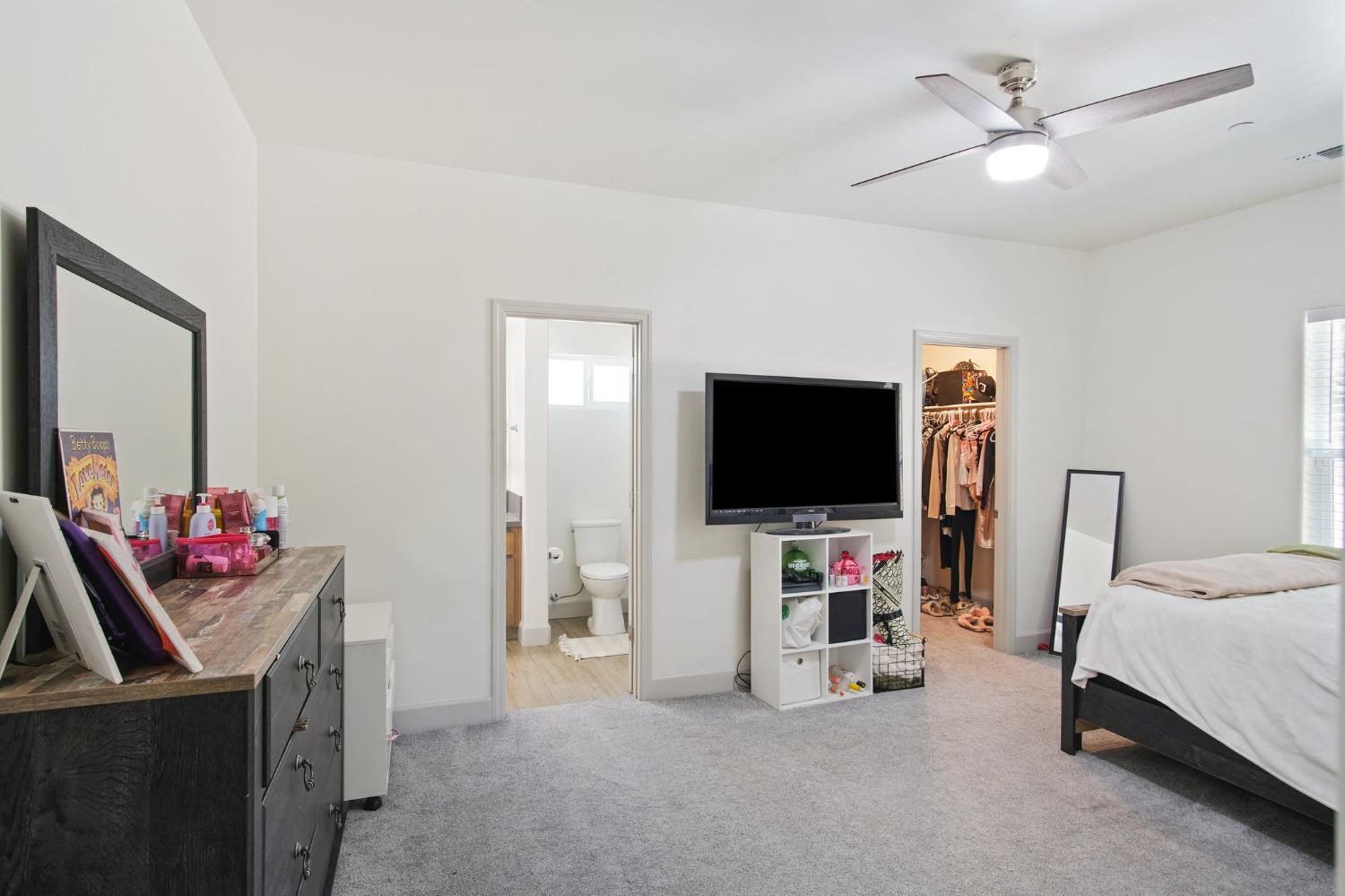 Detail Gallery Image 16 of 67 For 6185 Shelby St, Atwater,  CA 95301 - 4 Beds | 3/1 Baths