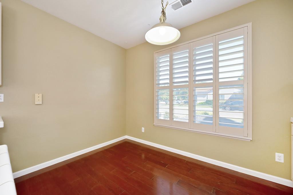 Detail Gallery Image 20 of 48 For 10134 Creek Trail Cir, Stockton,  CA 95209 - 3 Beds | 2 Baths