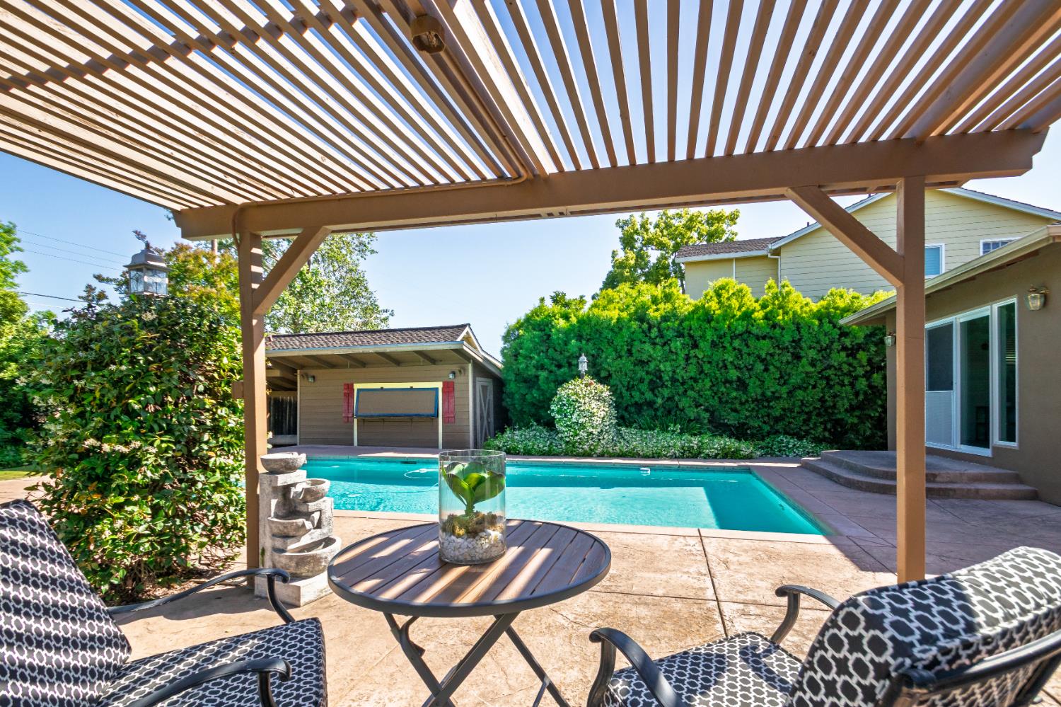 Detail Gallery Image 30 of 36 For 1229 Fitch Way, Sacramento,  CA 95864 - 3 Beds | 2 Baths