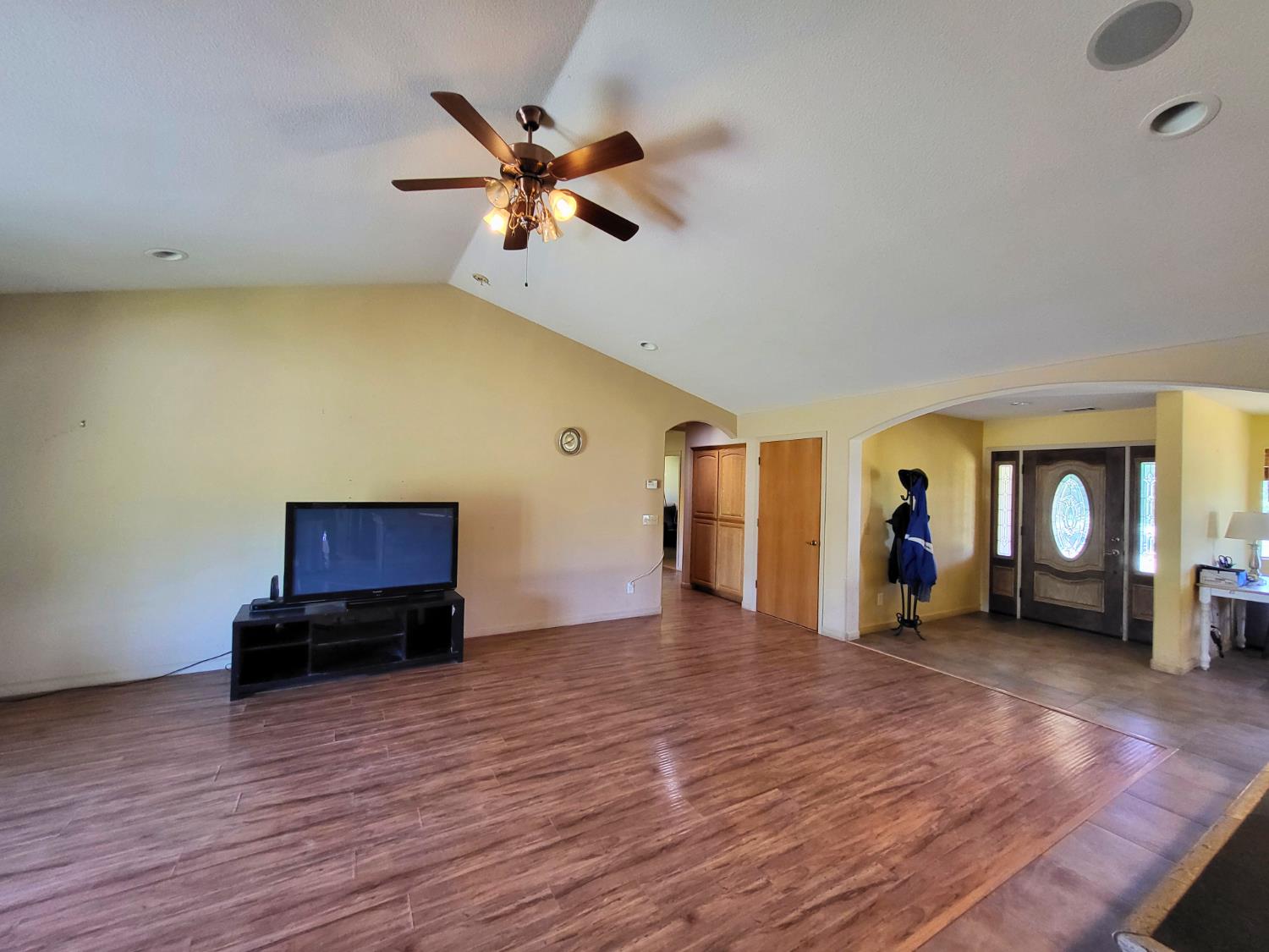 Detail Gallery Image 9 of 56 For 10093 Bailinquick Rd, Angels Camp,  CA 95222 - 3 Beds | 2/1 Baths