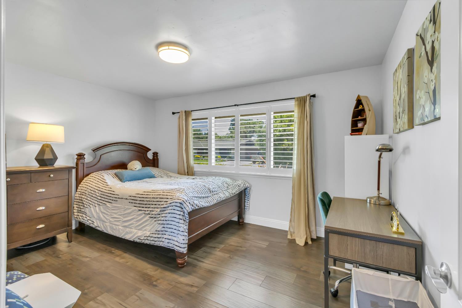 Detail Gallery Image 31 of 94 For 590 Kevington Ct, Sacramento,  CA 95864 - 4 Beds | 3/1 Baths