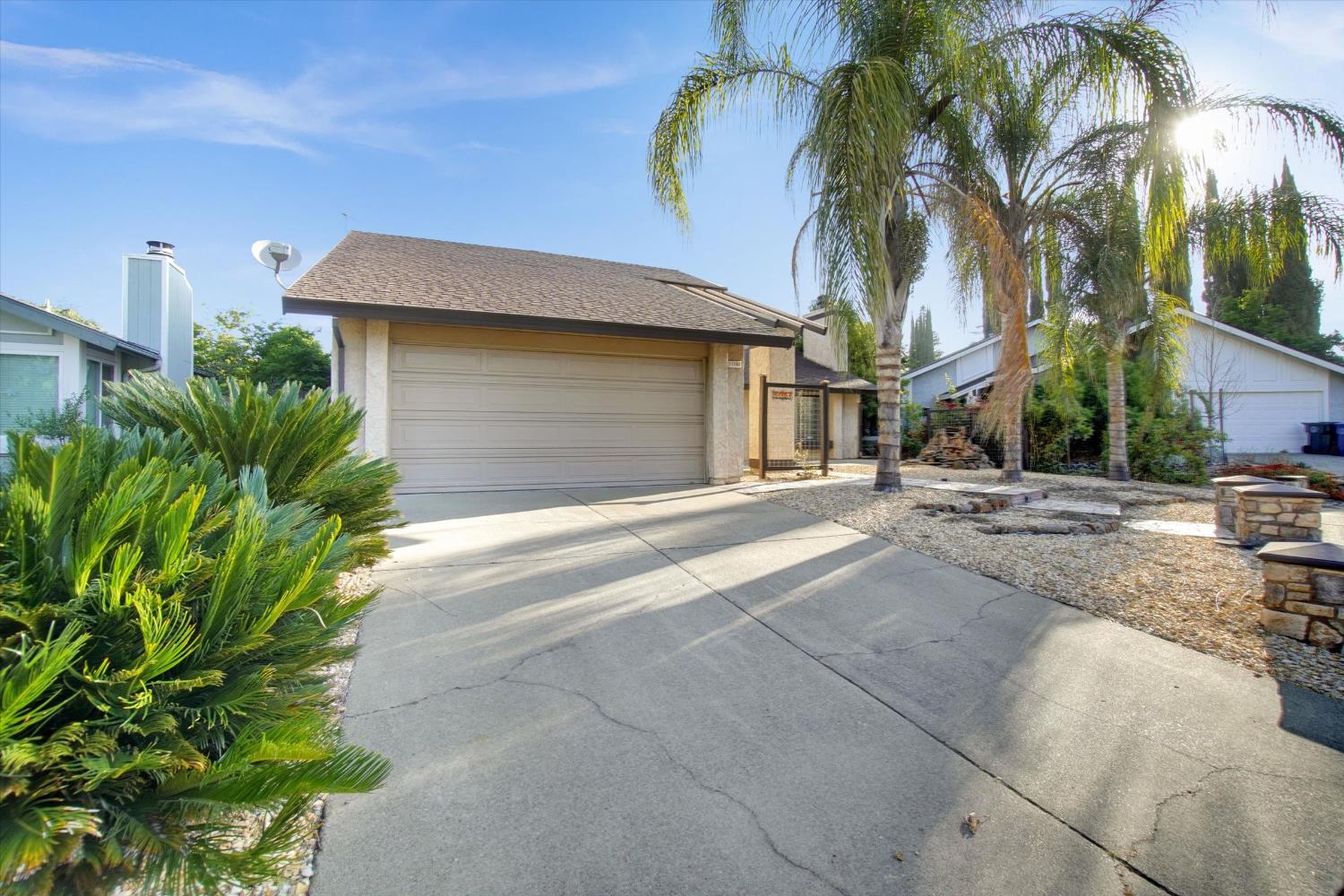 Detail Gallery Image 1 of 49 For 11161 Utopia River Ct, Rancho Cordova,  CA 95670 - 3 Beds | 2 Baths
