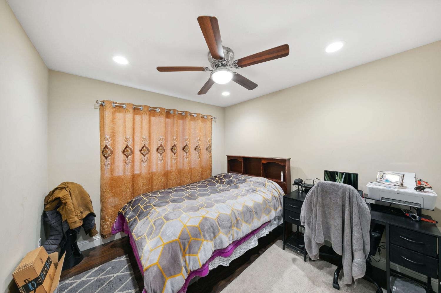 Detail Gallery Image 26 of 37 For 4309 23rd Ave, Sacramento,  CA 95820 - 3 Beds | 1 Baths