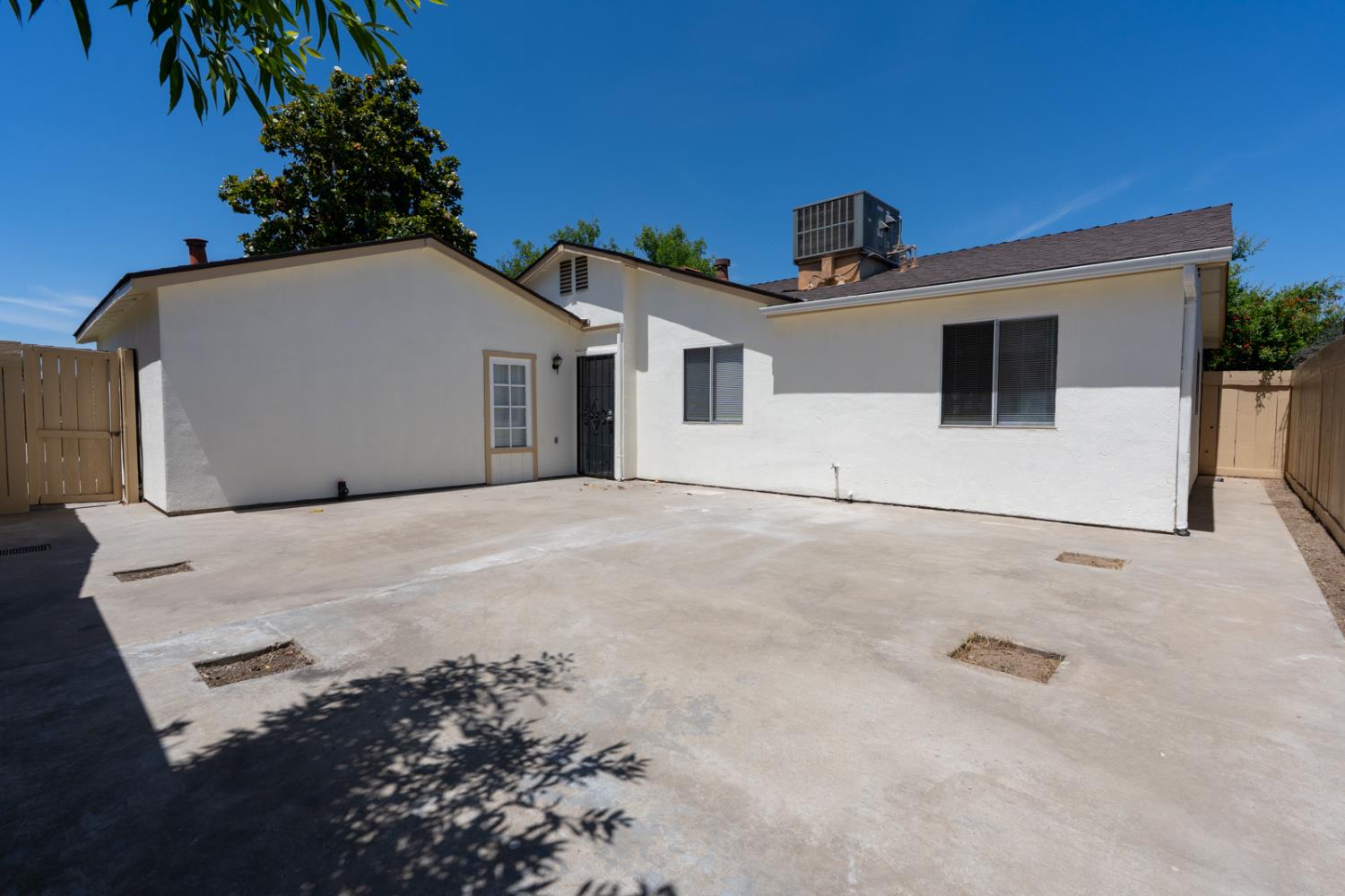 Detail Gallery Image 30 of 30 For 732 Bristlecone Way, Modesto,  CA 95351 - 3 Beds | 2 Baths