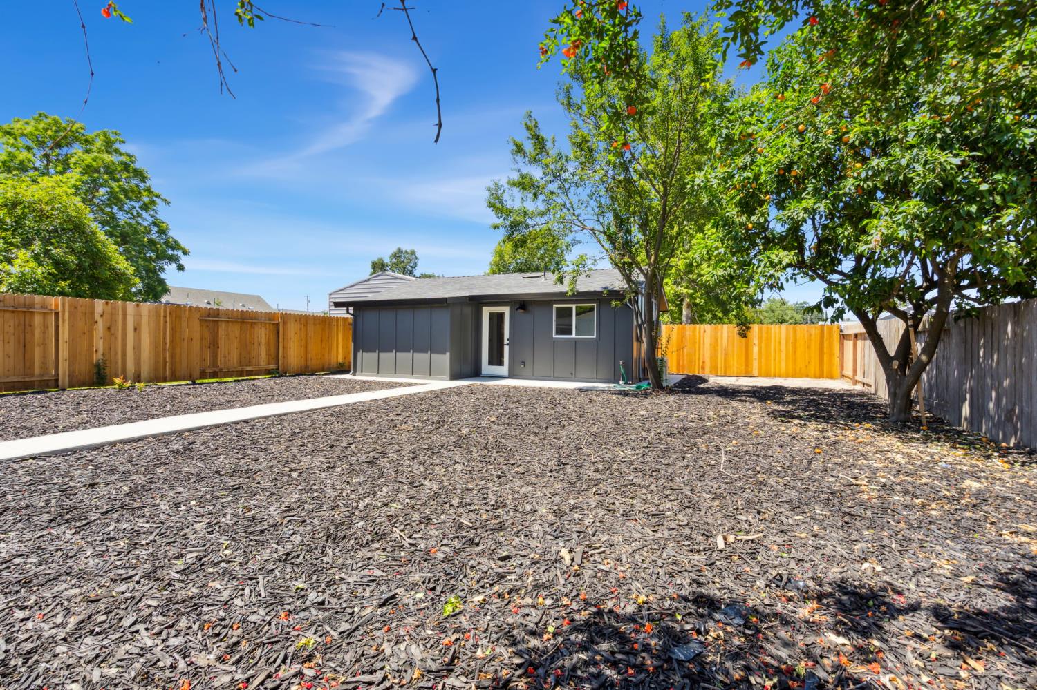 Detail Gallery Image 23 of 27 For 604 Myrtle Ave, West Sacramento,  CA 95605 - 4 Beds | 3 Baths