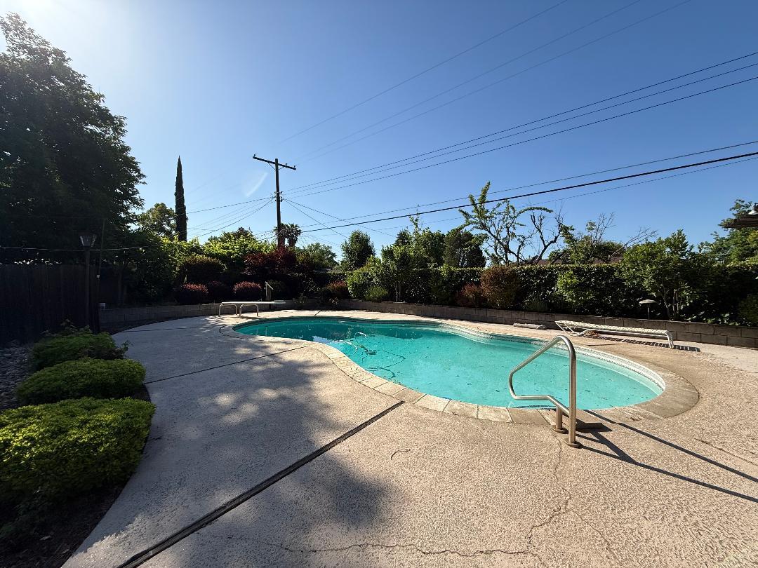 Detail Gallery Image 54 of 55 For 6130 Winding Way, Carmichael,  CA 95608 - 3 Beds | 2/1 Baths