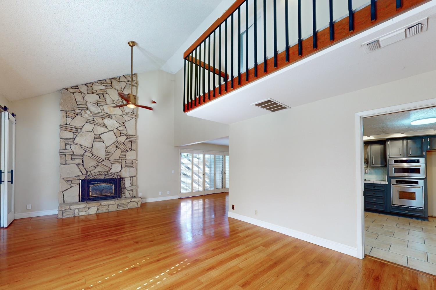 Detail Gallery Image 12 of 75 For 608 College St #11,  Woodland,  CA 95695 - 3 Beds | 2/1 Baths