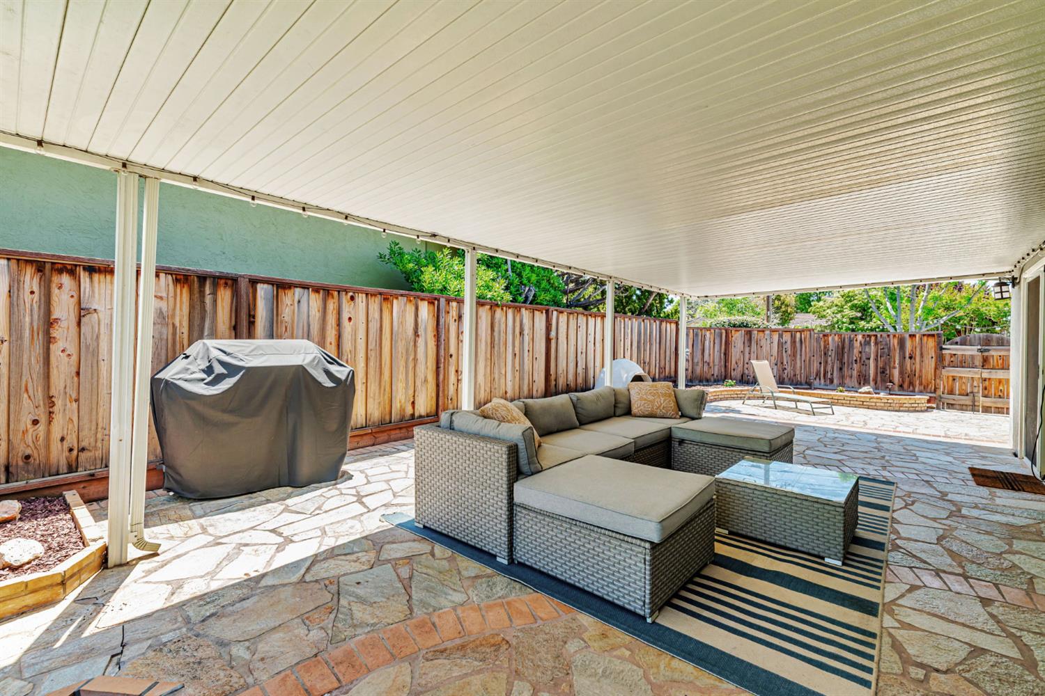 Detail Gallery Image 34 of 42 For 1498 Duncan Dr, Concord,  CA 94521 - 3 Beds | 2 Baths