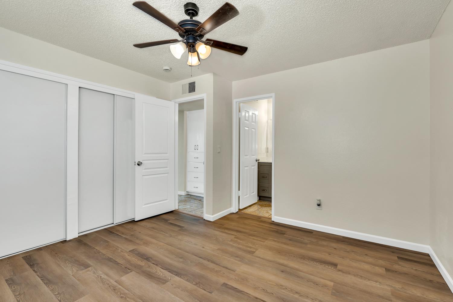 Detail Gallery Image 11 of 30 For 732 Bristlecone Way, Modesto,  CA 95351 - 3 Beds | 2 Baths