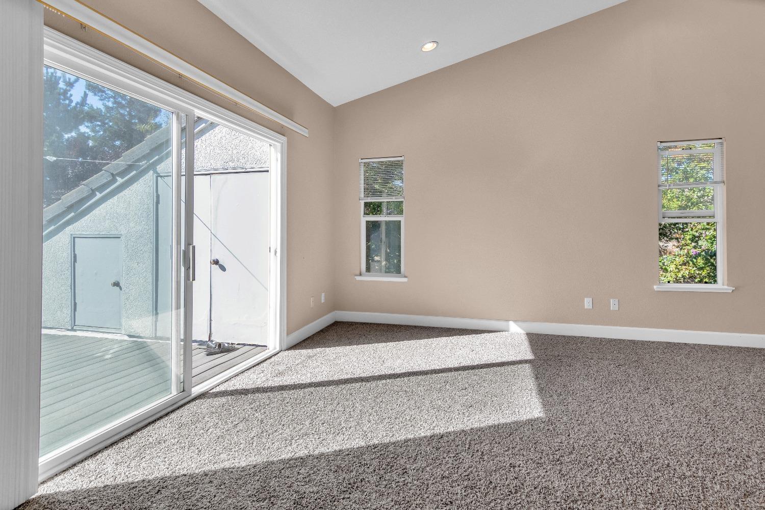 Detail Gallery Image 19 of 49 For 3510 Iron Canyon Cir, Stockton,  CA 95209 - 5 Beds | 3 Baths