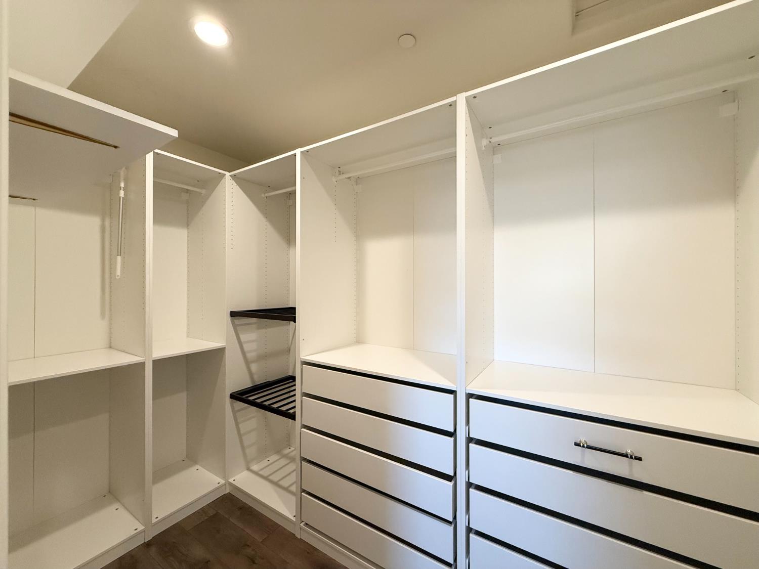 Detail Gallery Image 27 of 47 For 21161 Cabernet Dr, Patterson,  CA 95363 - 5 Beds | 3 Baths