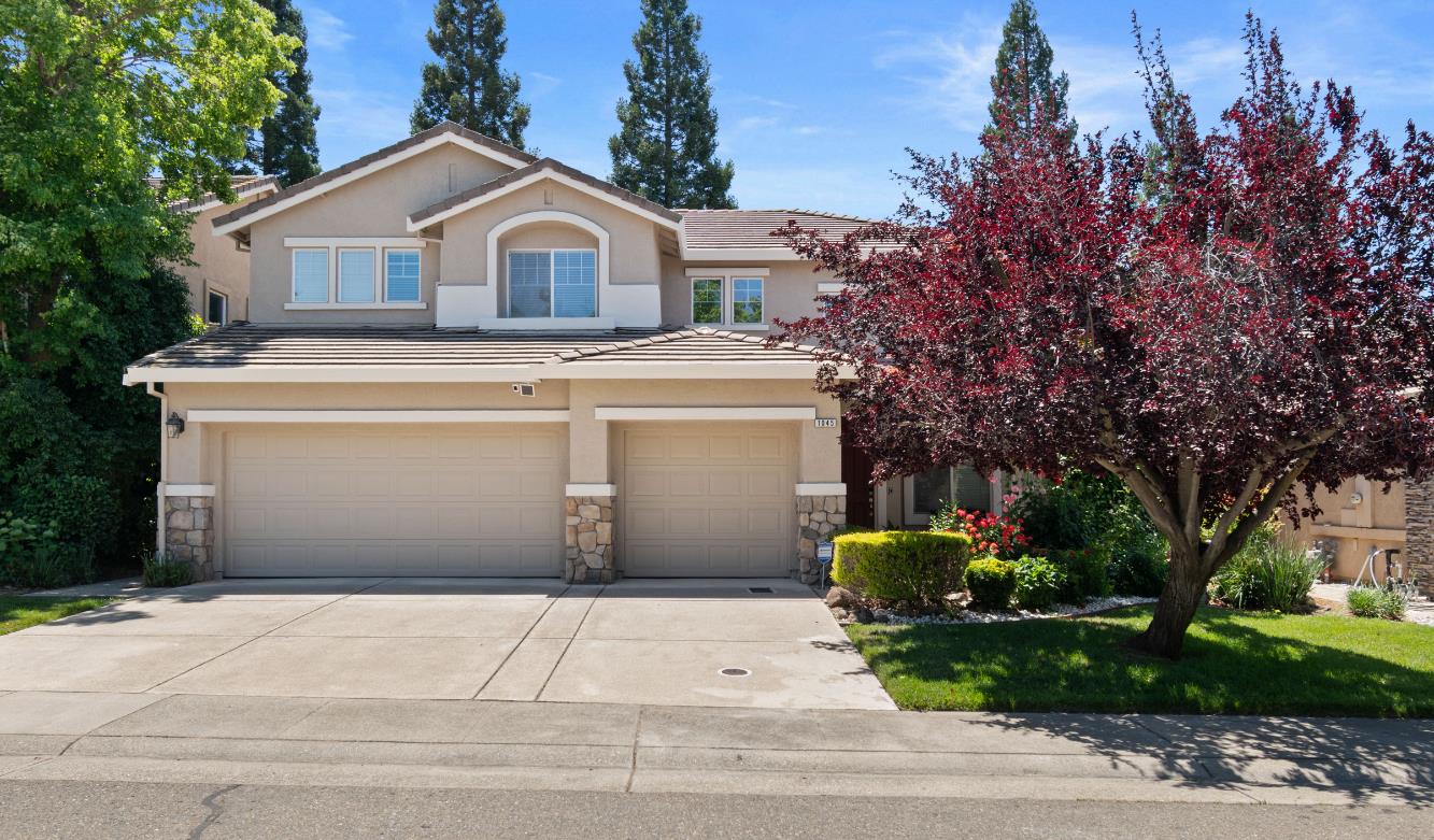 Detail Gallery Image 1 of 42 For 1045 Callander Way, Folsom,  CA 95630 - 4 Beds | 2/1 Baths